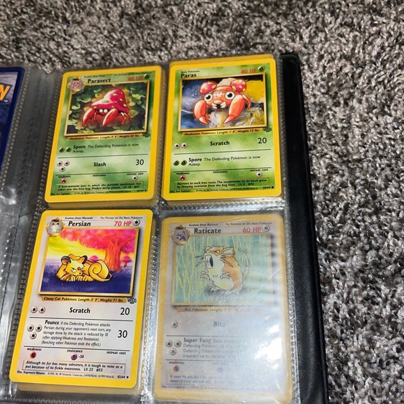 pokemon trading card game 1995 The Company - Pokemon (TCG) Card - Collectible Card - Mewtwo (10) - Base Set 2 - Holo card deck 3 reference cards 1 rules booklet 1 single Pokemon trading cards book 1995-1999